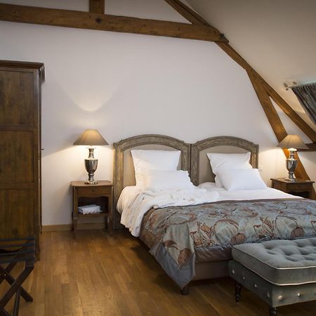 Aux Charmes De Maintenon Bilik gambar