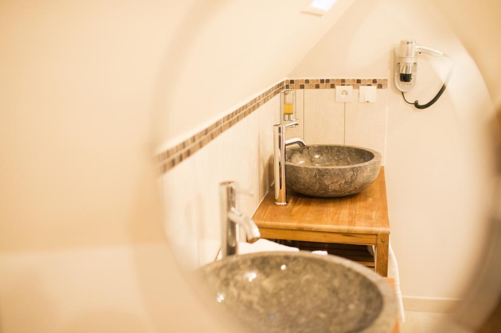 Aux Charmes De Maintenon Bilik gambar