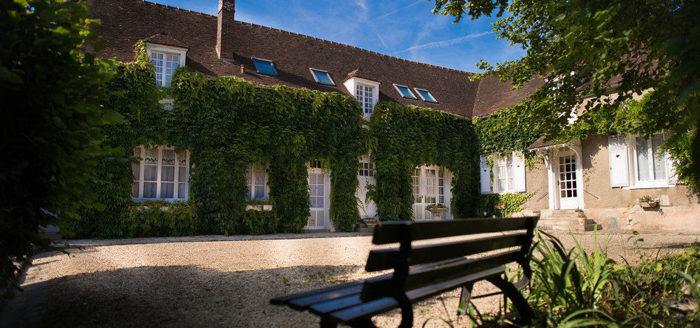 Aux Charmes De Maintenon Luaran gambar